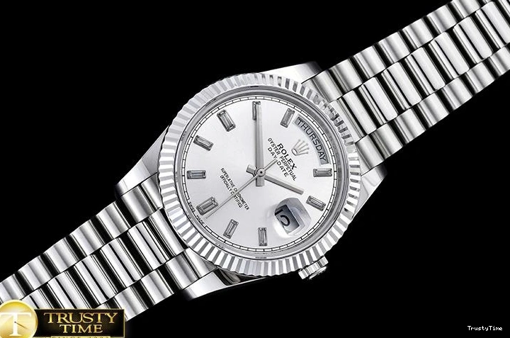 0413 RDD0207C – DayDate SunProtective 674